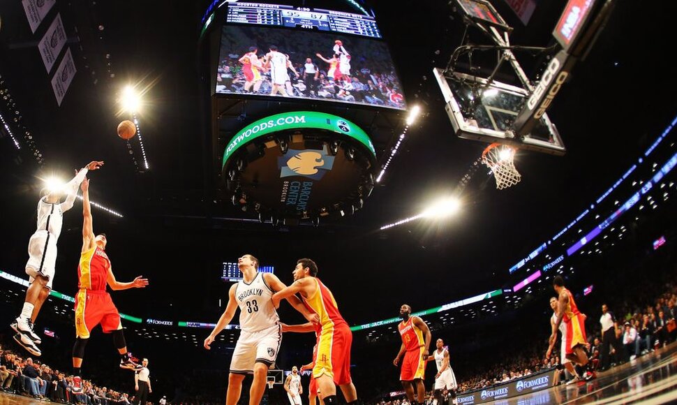 „Rockets“ šventė antrą pergalę iš eilės NBA pirmenybėse