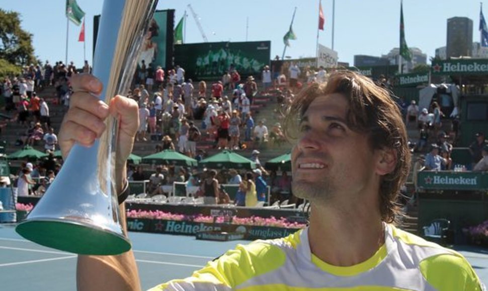 Ispanijos tenisininkas antrą kartą tapo Oklando turnyro nugalėtoju