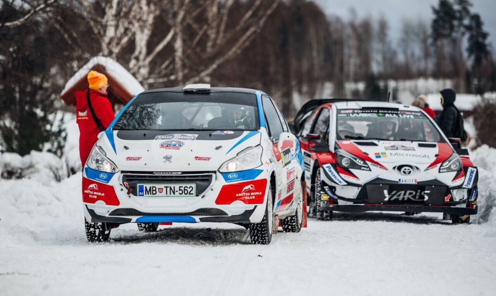 Deividas Jocius ir Donatas Zvicevičius pradėjo WRC ralį Švedijoje