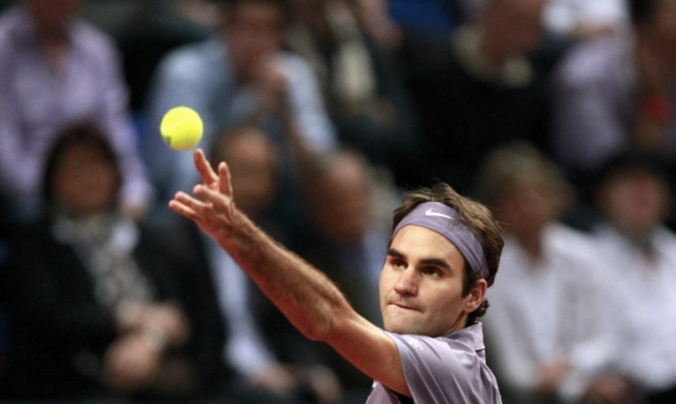R.Federeris pateko į pusfinalį