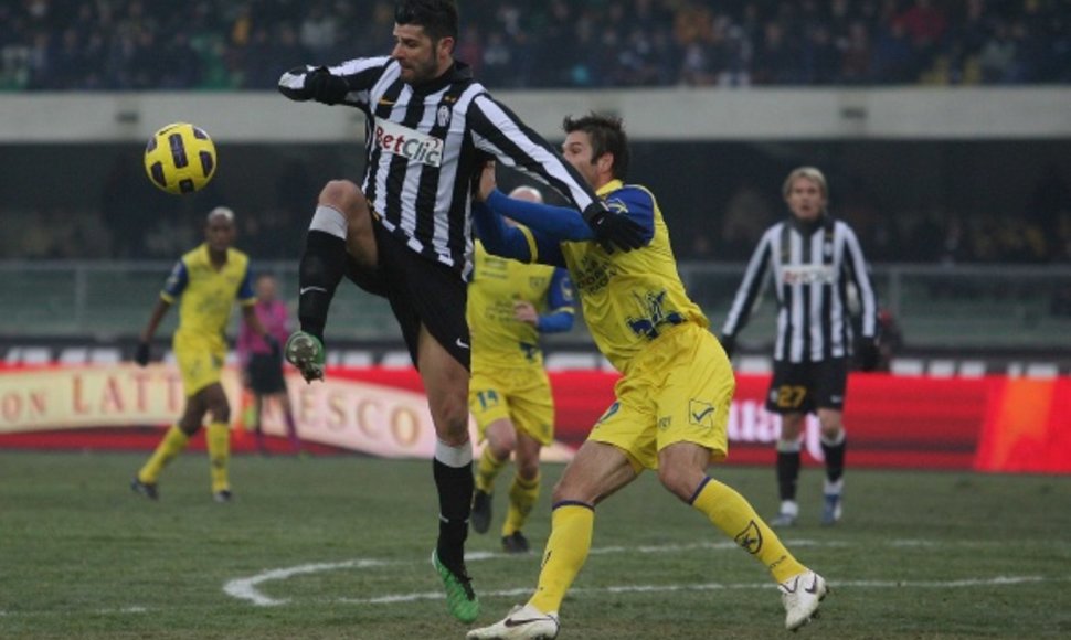 „Chievo“ ir „Juventus“ rungtynių akimirka