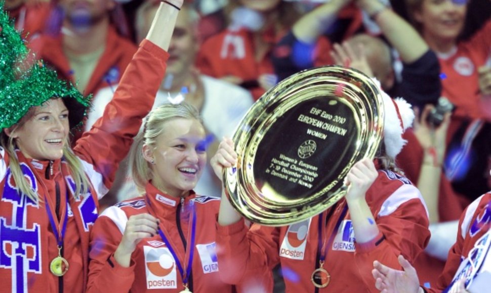 Novregijos rinktinė džiaugiasi iškovotu žemyno čempionių titulu.