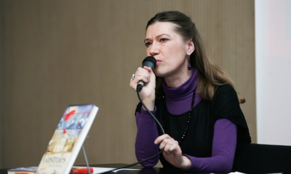 Laura Sintija Černiauskaitė