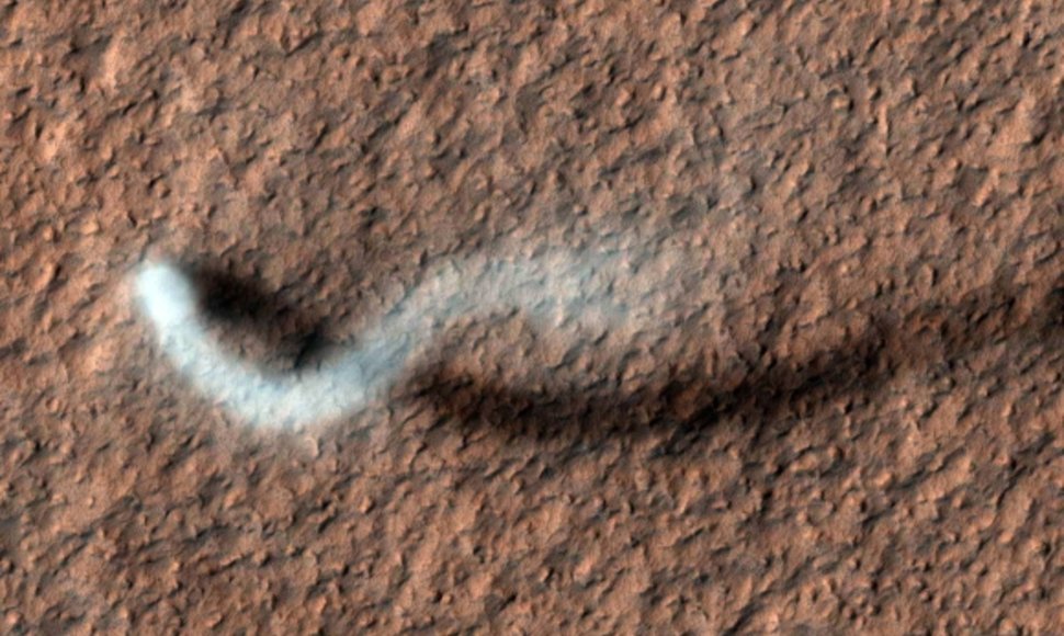 Dulkių viesulas Marse
