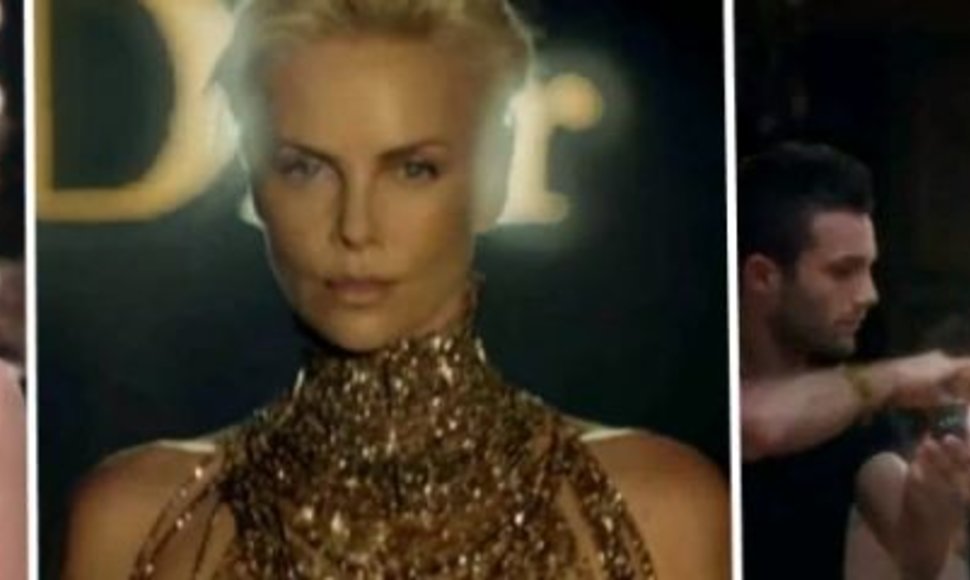 Charlize Theron „Dior“ kvepalų reklamoje su didžiojo ekrano legendomis