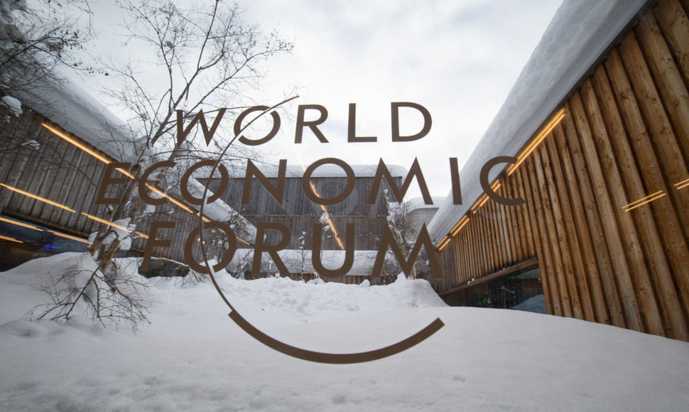 Davoso konomikos forumas