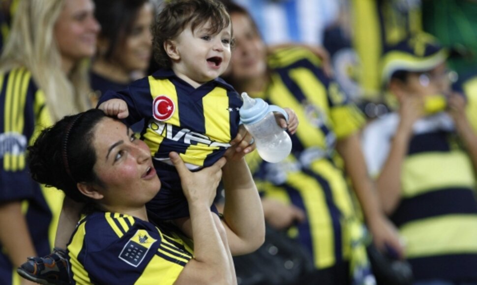 Stambulo &bdquo;Fenerbahce&ldquo; sirgaliai