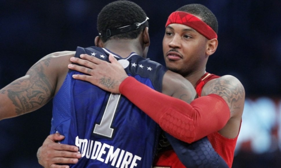 Savaitgalį vykusiose NBA „Visų Žvaigždžių“ rungtynėse Carmelo Anthony ir Amare’as Stoudemire'as atstovavo skirtingoms pusėms, dabar šie krepšininkai kartu gins „Knicks“ ekipos garbę
