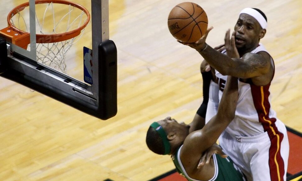 LeBronas Jamesas