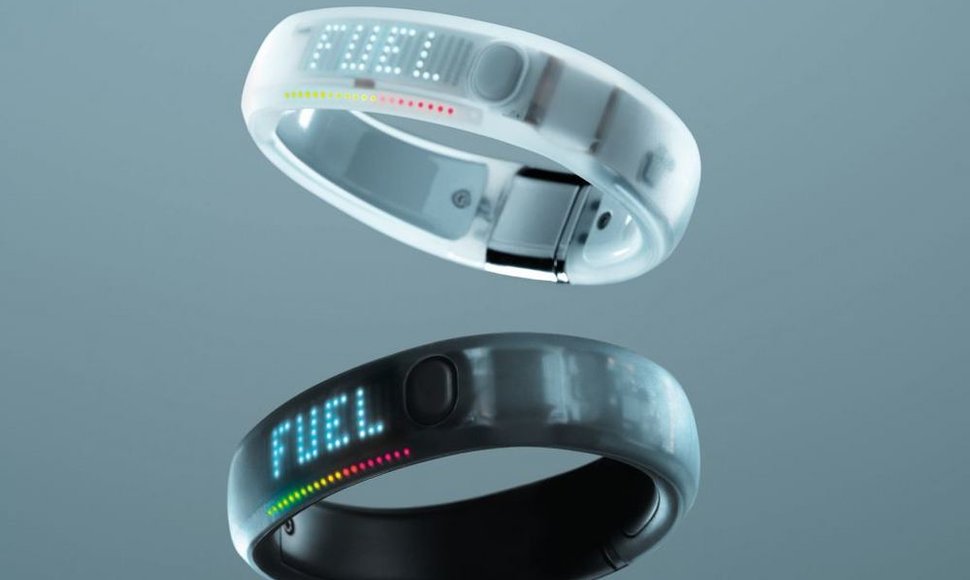 „Nike FuelBand“ – elektroninė apyrankė su jutikliais, matuojančiais visą žmogaus dienos aktyvumą užsiimant bet kokia sporto šaka.