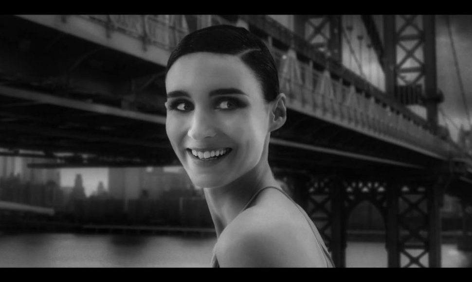 Rooney Mara „Calvin Klein“ reklamoje