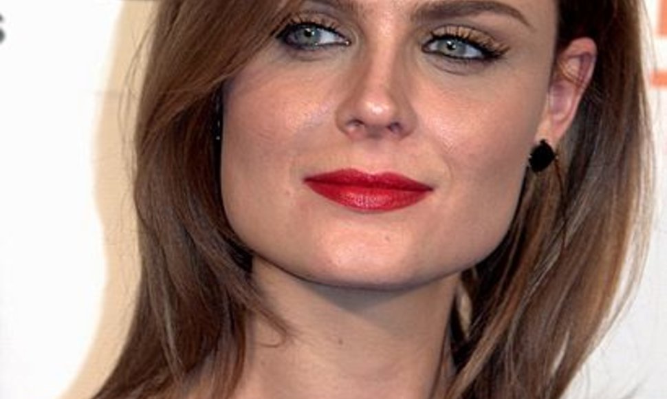 Emily Deschanel