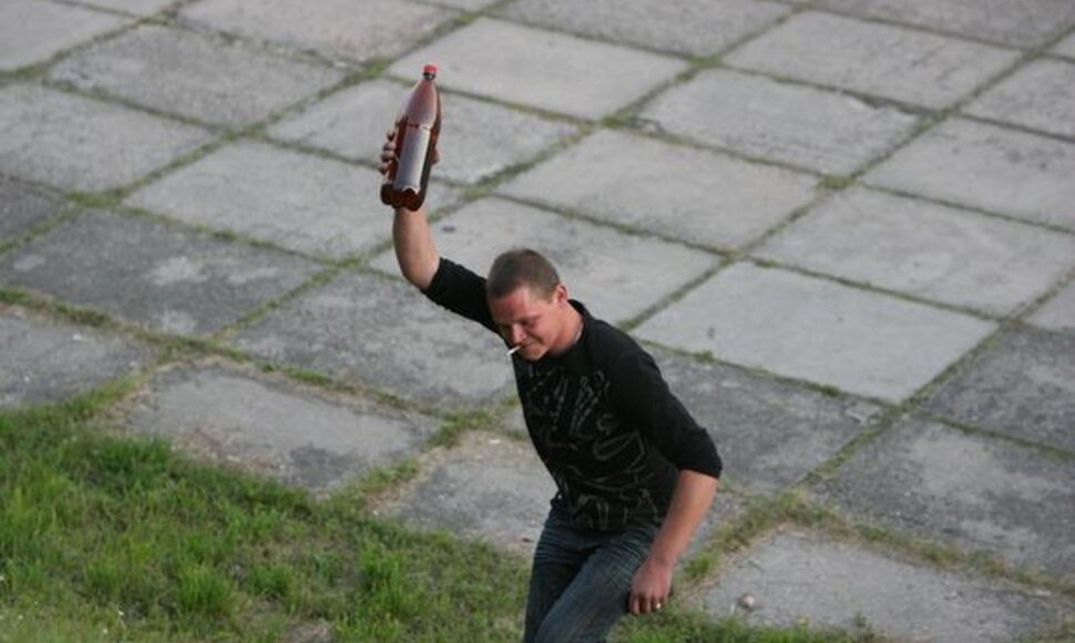 Pirkėjas neužmokėjo už alų.
