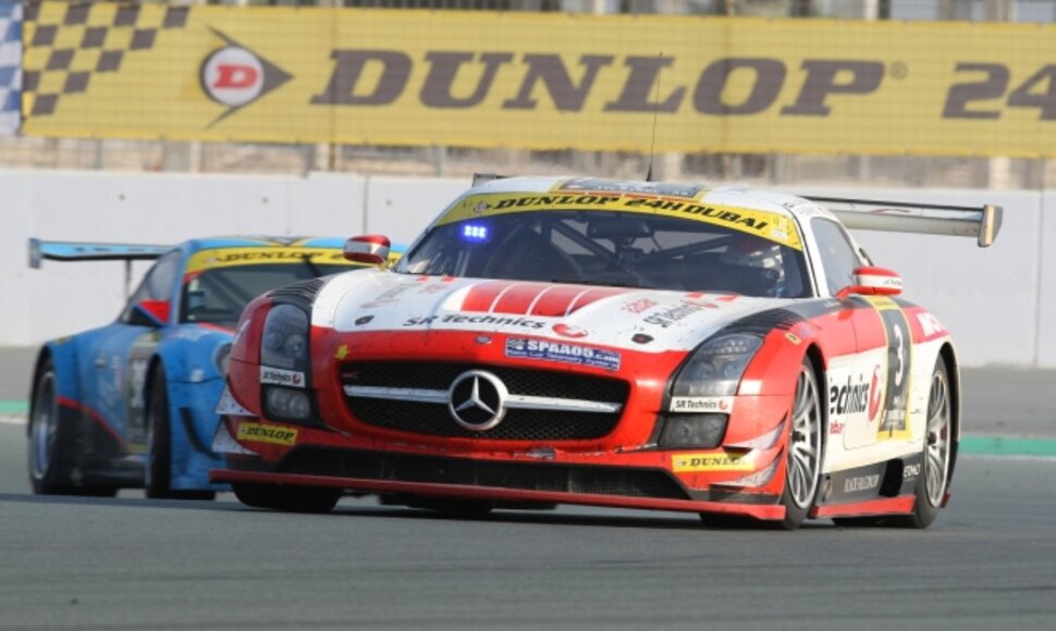 Dubajaus 24 valandų lenktynės 2012