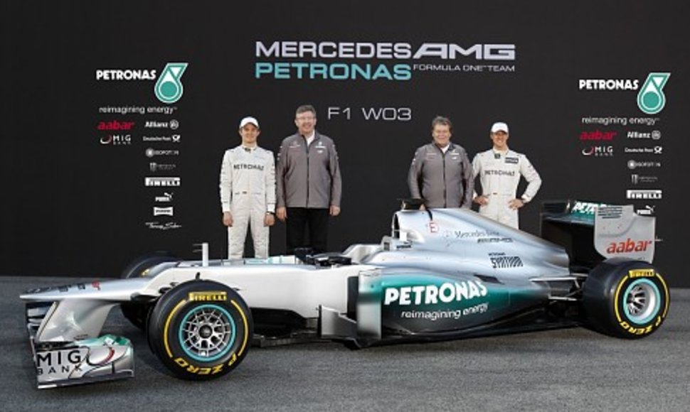 „Mercedes W03“ bolido pristatymas