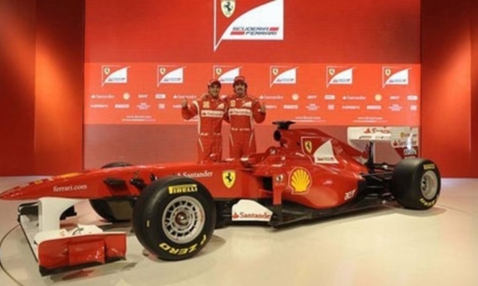 „Ferrari F150“ bolido pristatymas