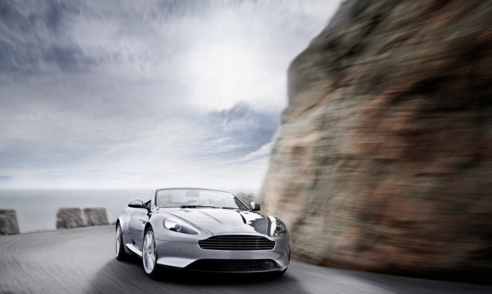 „Aston Martin Virage Volante“