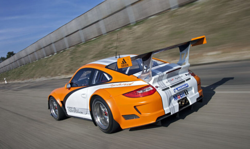 „Porsche 911 GT3 R Hybrid“