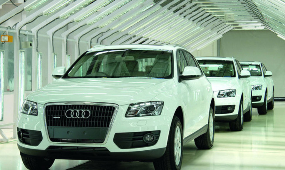 Nauji „Audi“ automobiliai