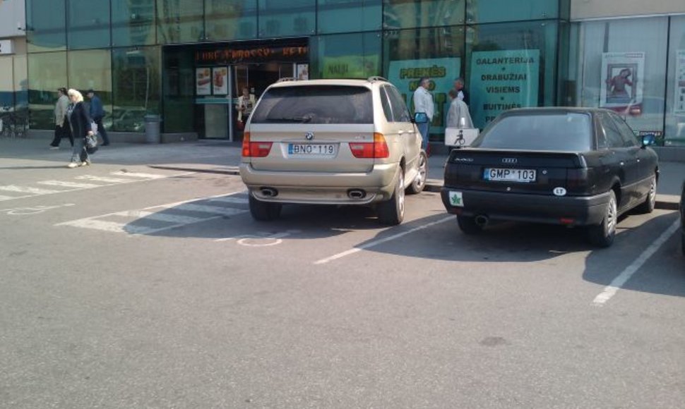 „Neįgalus“ BMW X5