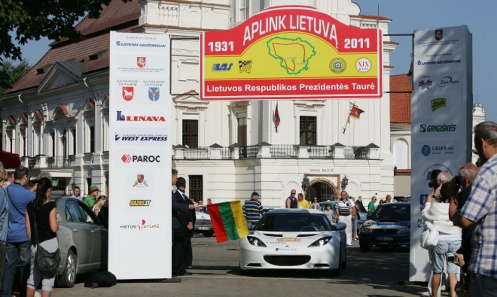 Ralio „Aplink Lietuvą 2011“ startas