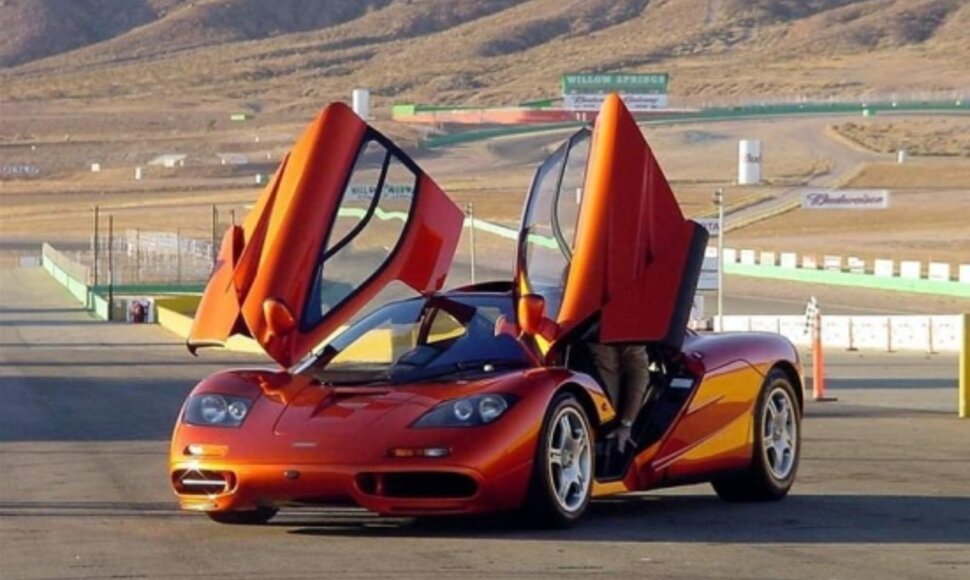 5. „McLaren F1“