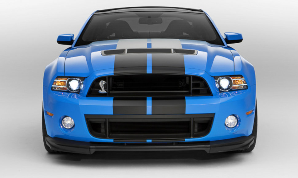 „Ford Shelby GT500 Mustang“ – 650 AG turintis monstras