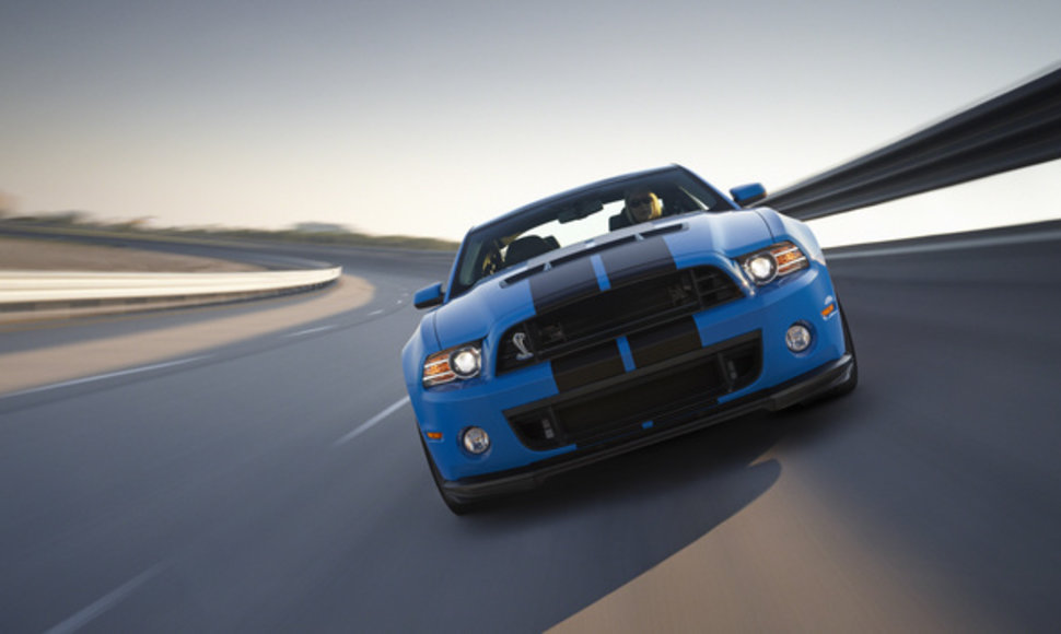 „Ford Shelby GT500 Mustang“ – 650 AG turintis monstras