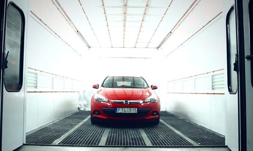 Tomo Kuprio „Opel Astra GTC“