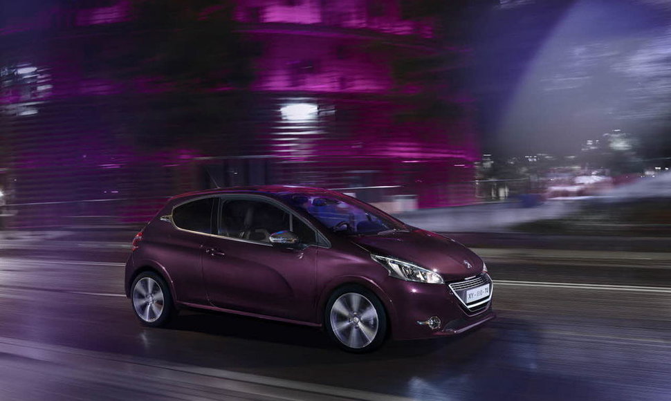 „Peugeot 208 XY“