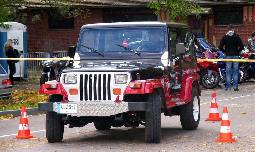 Laisvalaikiodovanos.lt „Jeep Wrangler“