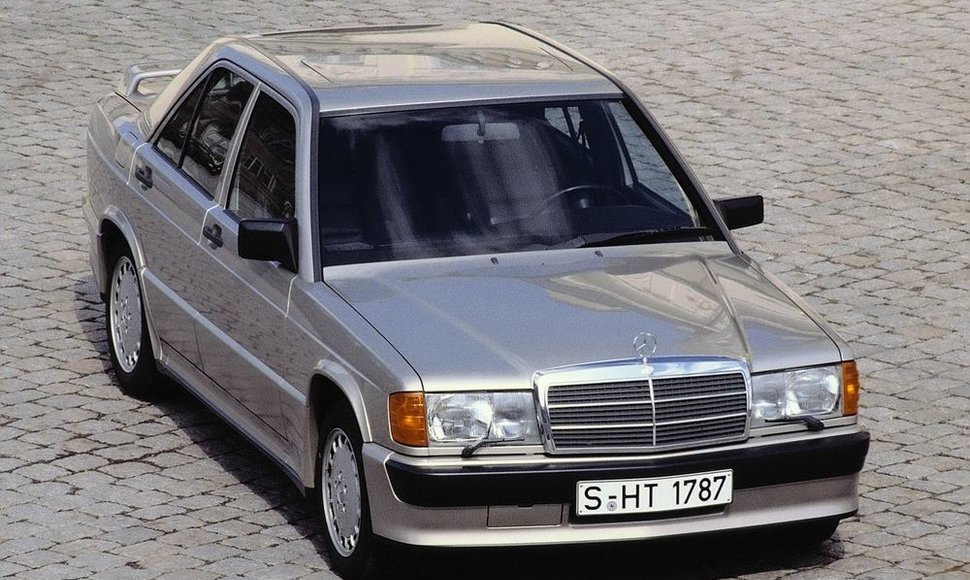 30-asis „Mercedes-Benz 190“ gimtadienis