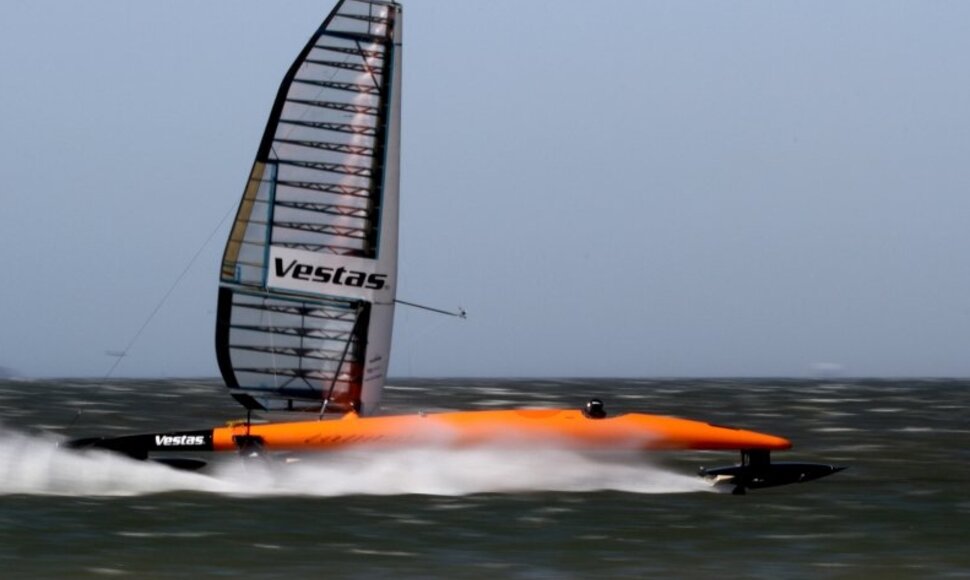 &bdquo;Vestas Sailrocker 2&ldquo; burlaivis