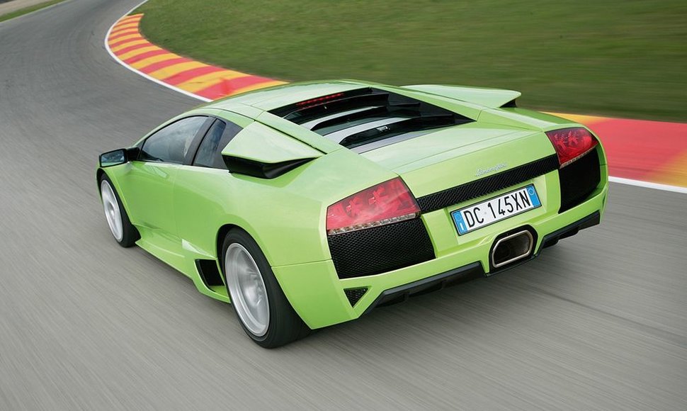 Žalias „Lamborghini Murcielago“