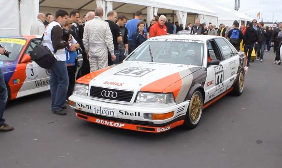 „Audi V8“