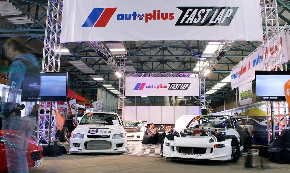 „Autoplius Fast Lap“ stendas parodoje