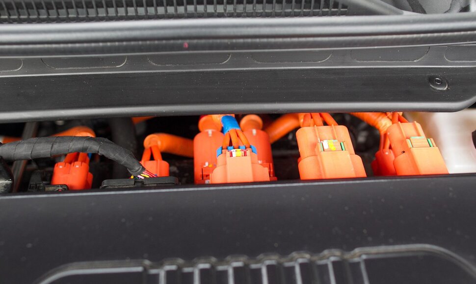 Vandeniliu varomas &bdquo;Hyundai ix35 Fuel Cell&ldquo;