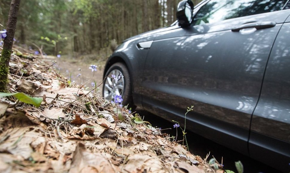 „Land Rover Discovery“ bandymai Lietuvoje