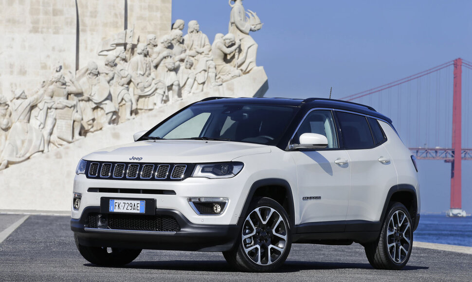 Naujasis „Jeep Compass“