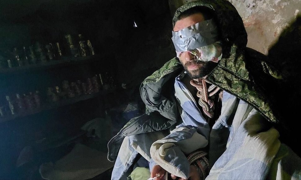 Į nelaisvę paimtas sužeistas Ukrainos specialiųjų pajėgų karys