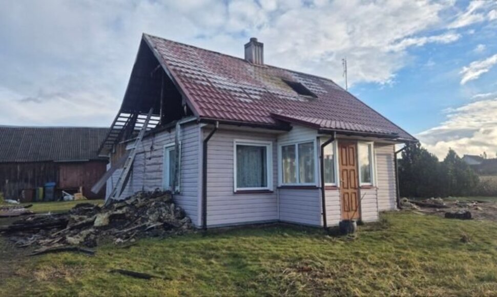 Agnės Urbonaitės &scaron;eimą i&scaron;tiko tragedija &ndash; sudegė namai
