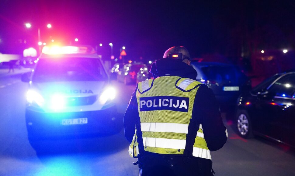 Avarija Panevėžyje: vilkikas apgadino dvi de&scaron;imtis automobilių