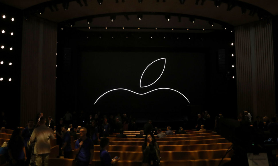 „Apple“ naujų įrenginių pristatymas