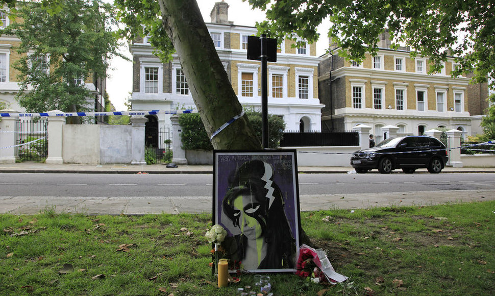 Šiame name gyveno ir mirė garsioji dainininkė Amy Winehouse