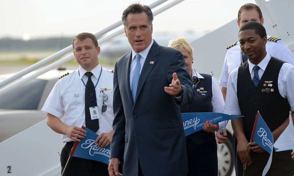 Mittas Romney atvyksta į debatus apie užsienio politiką Floridos mieste Tampoje