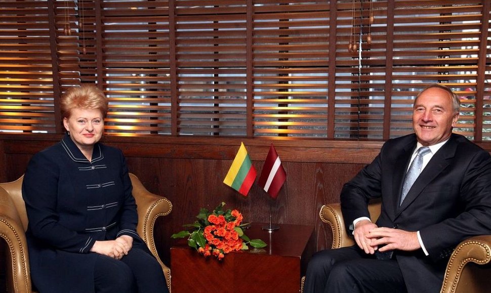 Lietuvos prezidentė Dalia Grybauskaitė ir Latvijos prezidentas Andris Bėrzinis