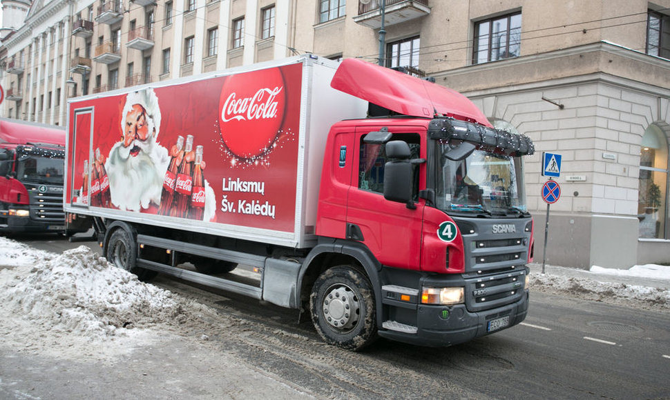 Antradienį iš Vilniaus Rotušės aikštės buvo išlydėtas Kalėdų karavanas