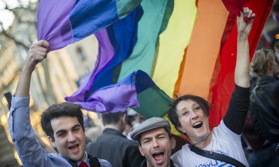 Prancūzijoje homoseksualams leista tuoktis