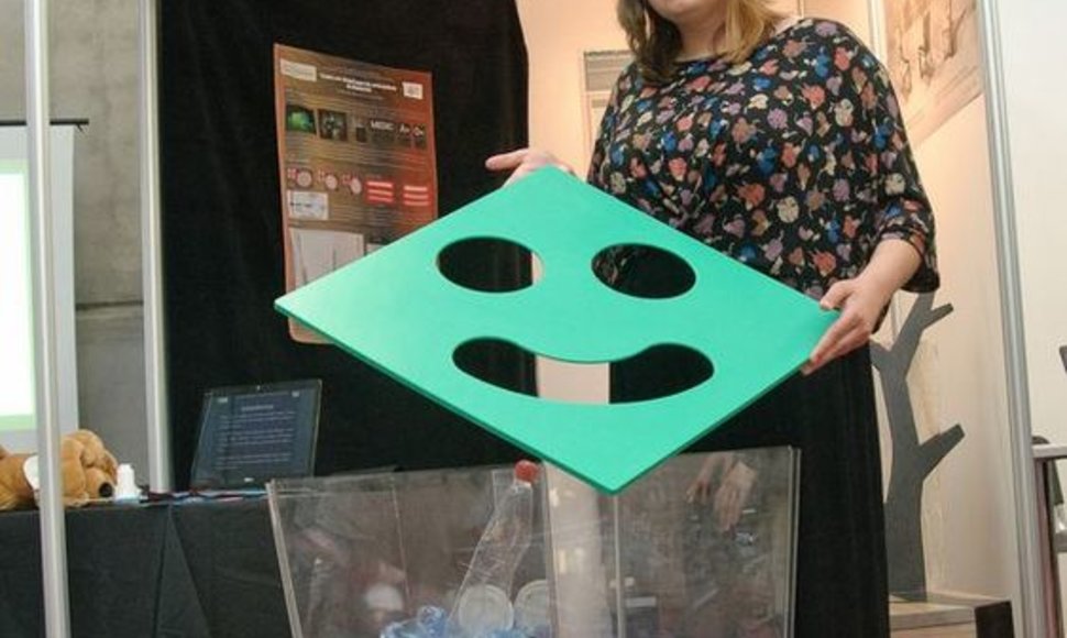 KTU Inžinerinio dizaino studentei Viktorijai Liupševičiūtei pavyko sugriauti mitą, kad rūšiuoti atliekas yra nestilinga