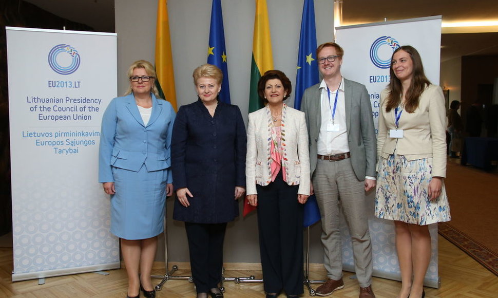 Europos Sąjungos jaunimo konferencijos dalyvius pasveikino Dalia Grybauskaitė